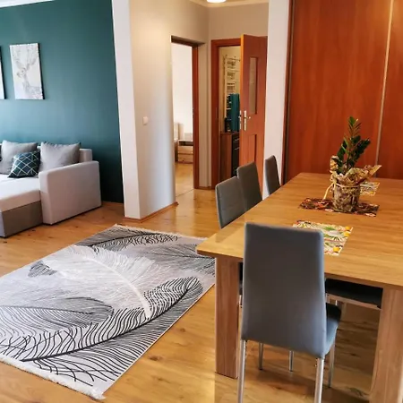 Okno Na Sniezke, Apartament Z 2 Lazienkami, Tarasem, Ogrodem, Parkingiem I Pieknym Widokiem Karpacz Exteriér fotografie